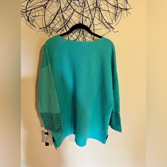 New with tags MARGARET WINTERS blue sweater. Knit size 1X - Picture 4 of 7